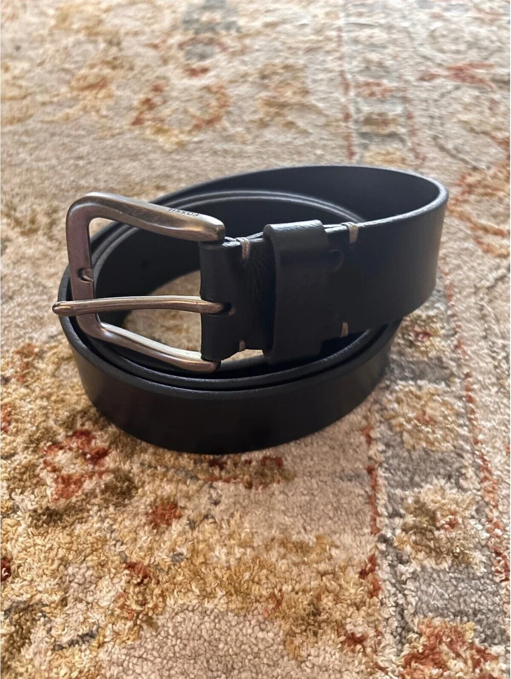 Fossil Brody Men's Genuine Leather Black Belt Size 44/110 with Silver Buckle